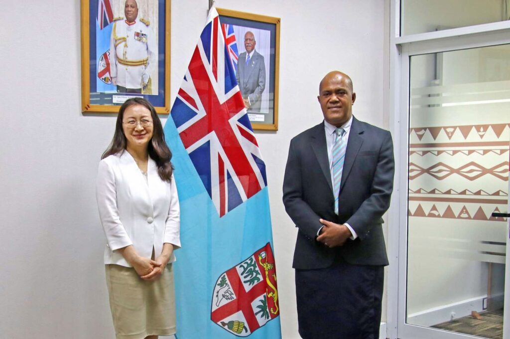 Qingdao City Delegation Explore Potential Cooperation with Fiji