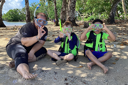 Learning to snorkel